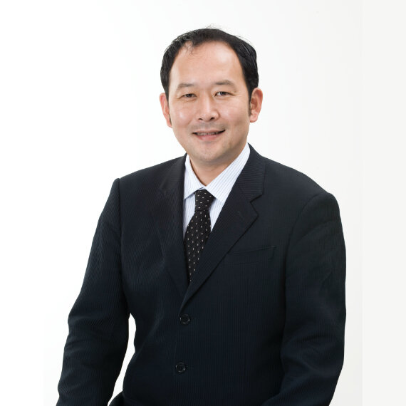 　Kenichi Kinukawa