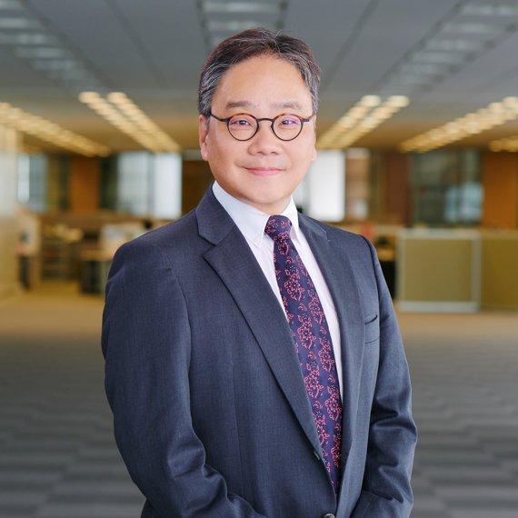 李　濬熙