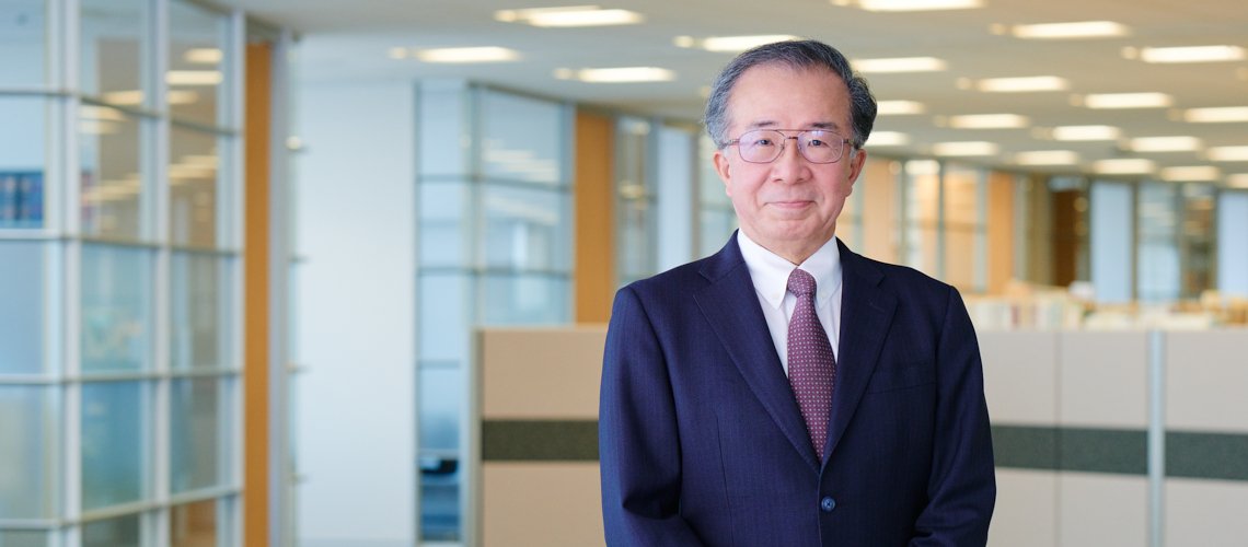 77 深山卓也