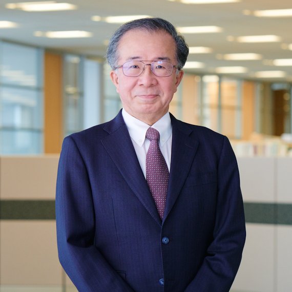 深山卓也