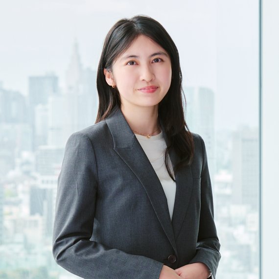 石川真子